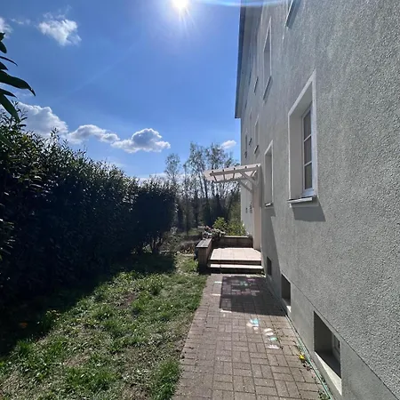 Apartment Charmante 2-zi-altbau-wohnung - 5 Min Zum Dom *