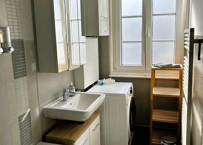 Charmante 2-zi-altbau-wohnung - 5 Min Zum Dom Apartmán Bamberg